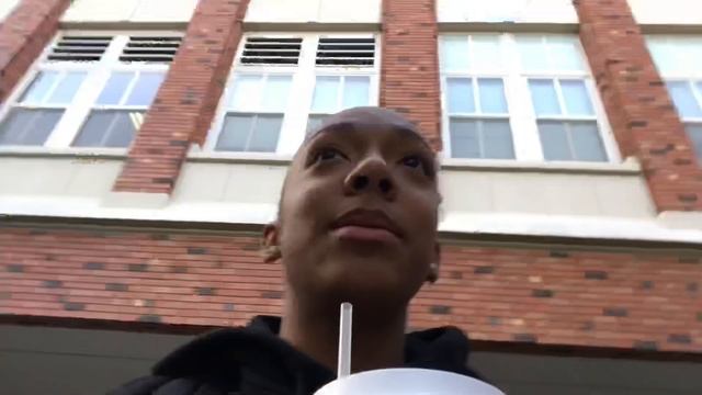 Kids At My High School React To My New Hair смотреть онлайн