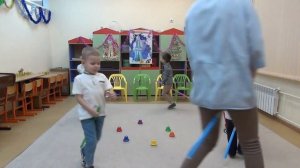 Музыкально ритмическая игра «Лошадки» с кнопочными колокольчиками и бубенцами.