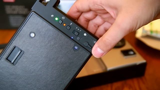 Lomography Lomo'Instant Wide Camera Review смотреть онлайн