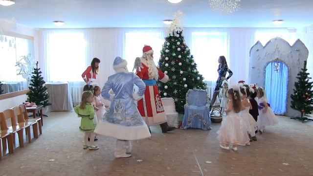 Студия Руслана - Новогодний утренник в детском саду г. Донецк смотреть онлайн