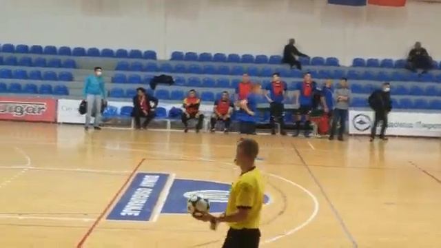 Video: detalji sa utakmice KMF Pirot – KMF Akademac Niš 8:4 смотреть онлайн