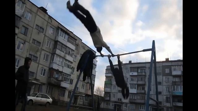 Фейлы на турнике #4 смотреть онлайн