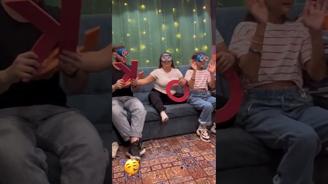 🥳Насмеялись от души!😁День рождения в стиле Шоу-игры «Диванные эксперты» от компании KVESTRUM.RU смотреть онлайн