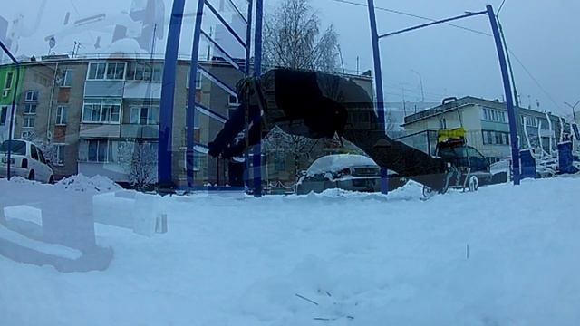 Как добавить вес для прогресса на уличных тренажерах (на дворовых спорт площадках) смотреть онлайн