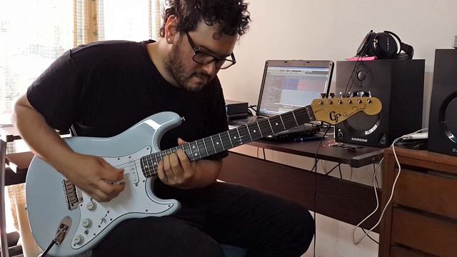 Santiago Pagura - Garcia Facal Strat Plus Demo смотреть онлайн