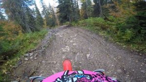 Спуск с плато Кваркуш эндуро уральские горы