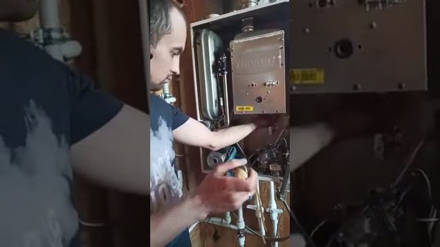Ремонт газового котла Navien Aсe 1 смотреть онлайн