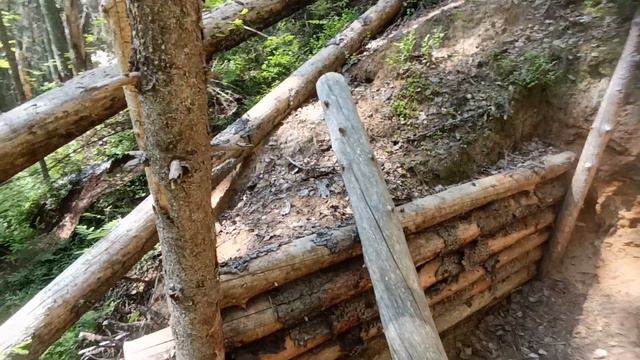 Простая землянка в лесу. Часть 1. Видео для канала t.me/forestMin смотреть онлайн