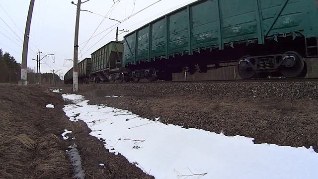 Грузовой поезд едет по 3 пути на БМО. Перегон Сандарово-Детково смотреть онлайн