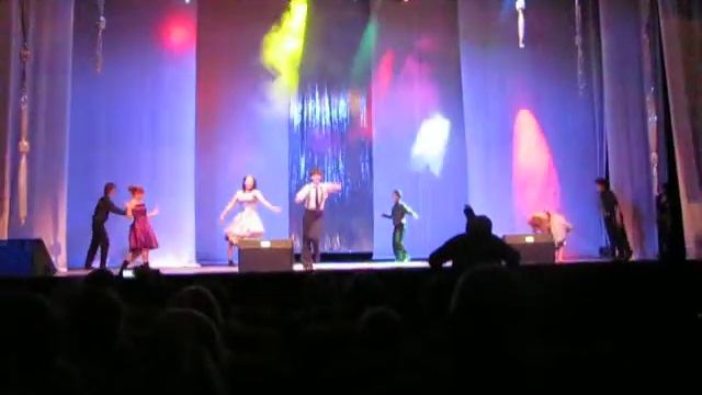 Шоу балет "Новый стиль" танец преподавателей КПУ.avi смотреть онлайн