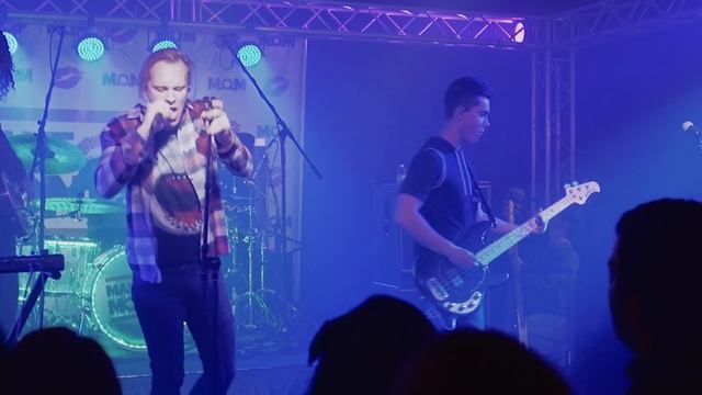 Critical Mass | Add Atmosphere with Choir FX смотреть онлайн