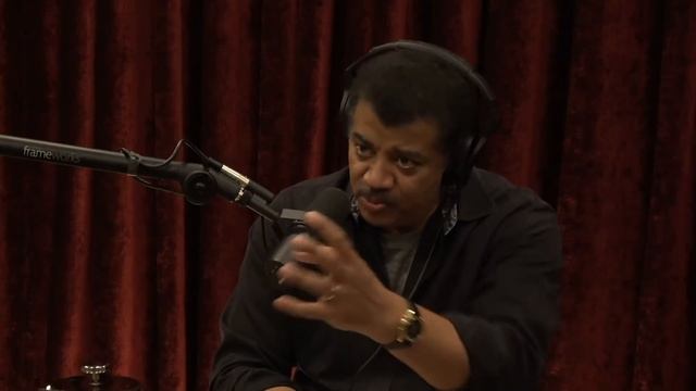 Neil deGrasse Tyson's Skepticism Over UFO's смотреть онлайн