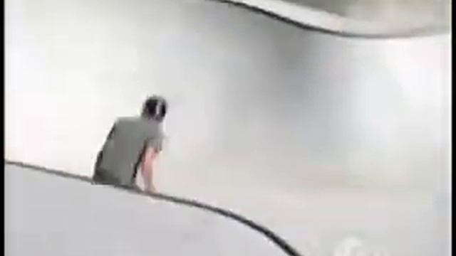 Tony Hawk's Back Yard Skatepark смотреть онлайн