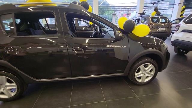 Автосалон Renault в Рио-де-Жанейро (модели, цены, апрель 2023) смотреть онлайн