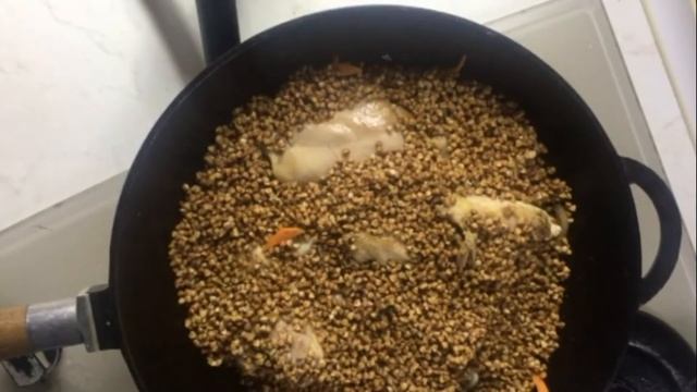 Вкусная гречка с курицей