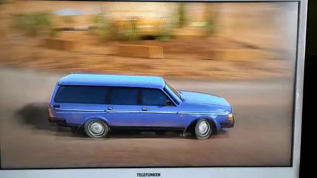 Gran Turismo 5: VOLVO 240 GLT ESTATE '88 su sterrato! смотреть онлайн