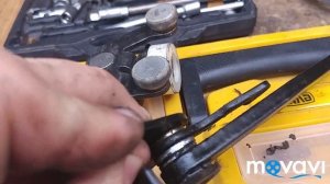 Т5 секрет нижнего ролика сдвижной двери.