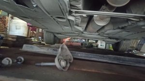 Шкода Октавия А7 2014г замена сайлентблоков подрамника, передних рычагов и замена передней ступицы