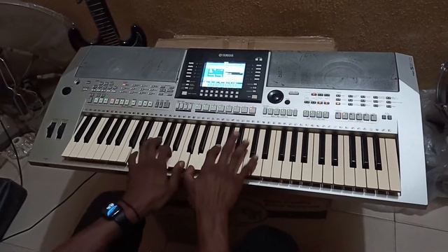UEFA champions league anthem, by Tony B( piano/ organ accompaniment) смотреть онлайн