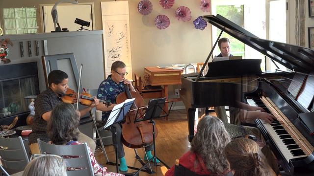 Arensky - Piano Trio No. 1 - Allegro moderato смотреть онлайн