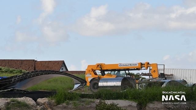 SpaceX Boca Chica - Starship SN8 enters Stacking Operations смотреть онлайн
