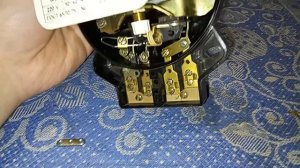 Индукционный счётчик электрической энергии. Устройство, схема включения. Особенности конструкции.