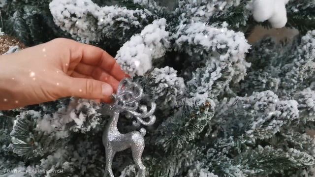 Как украсить ёлку красиво. Полезные советы / How to Decorate the Christmas tree смотреть онлайн