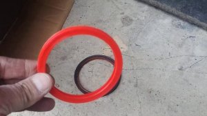 Рено Логан отмыл дроссель, впускной коллектор и датчики.