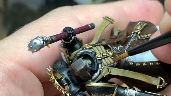 How to paint a Primaris Chaplain