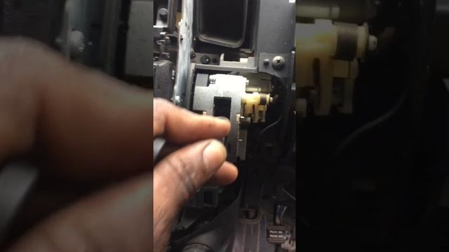 2005 Nissan La Festa Transmission shifter damage смотреть онлайн