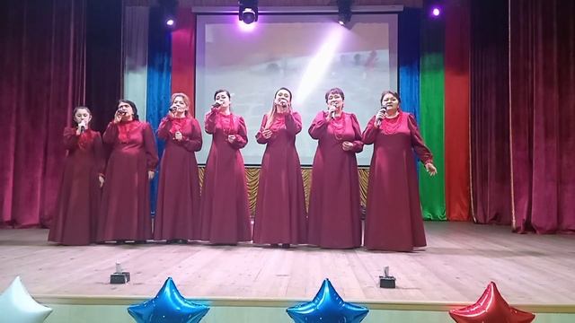 Вокальный коллектив народной песни "Рябинушка" смотреть онлайн