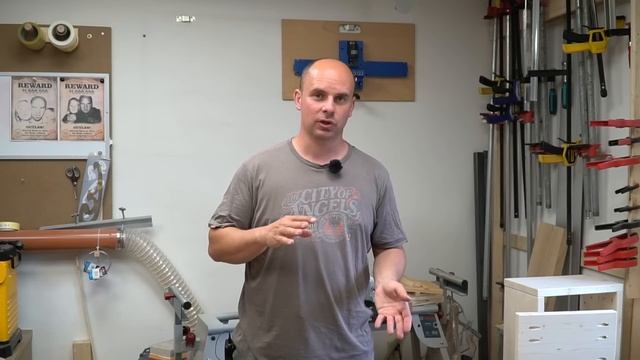 Srovnávací stůl vs. stopková fréza смотреть онлайн