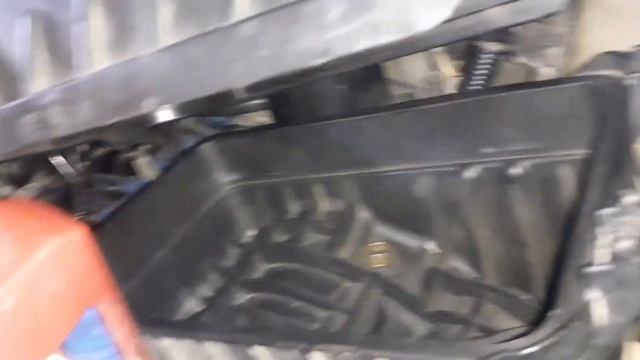 How To Remove And Replace The Air Filter Of Toyota Corolla AE111