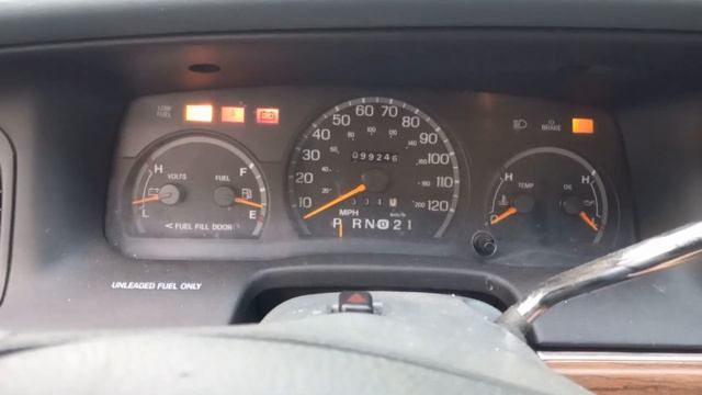 1996 Ford Crown Victoria LX 4.6 Start-Up смотреть онлайн