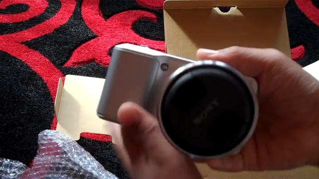 Unboxing The New Sony Nex 3 смотреть онлайн
