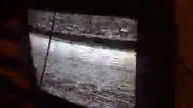 What Happens When You Put A SECAM/PAL VHS Tape In An NTSC VCR смотреть онлайн
