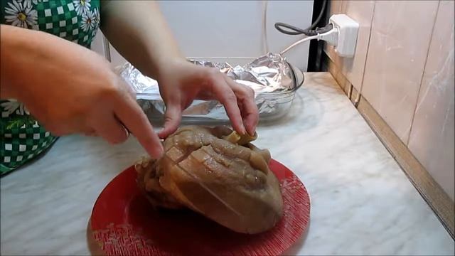 СВИНАЯ РУЛЬКА К ПИВУ / ВЕПРЕВО КОЛЕНО смотреть онлайн