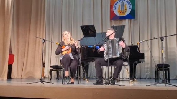 А Беляев «Яблочко»