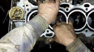 Двигатель Toyota 2AZ-FE  Износ поршневой группы