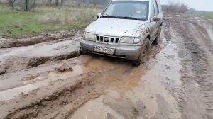 КИА Спортейдж 1 покатушки. немного застряли.