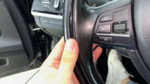 Жирный руль? Исправим! Как чистить кожу салона безопасно .