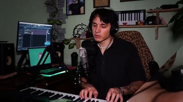 Holy Baam - Песня про Грустный АНАНАС смотреть онлайн