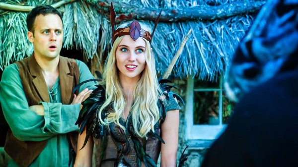 ЛУЧШАЯ ЖЕНСКАЯ БРОНЯ В ИГРАХ - EPIC NPC MAN на Русском