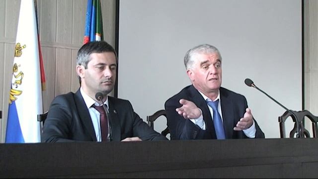 Заключительная сессия 6-го созыва Собрания депутатов МР «Ботлихский район» смотреть онлайн