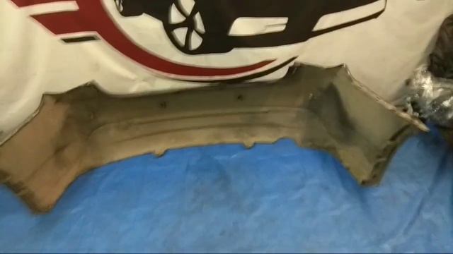 Задний серый бампер Cruze