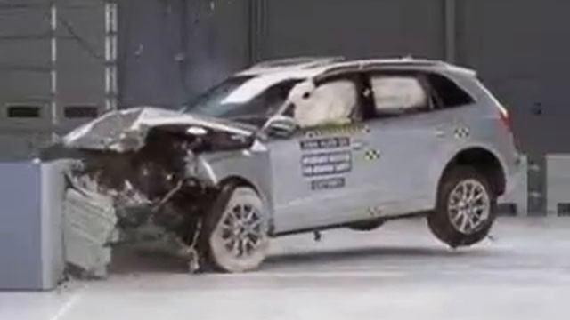 Crash Test 2009 Audi Q5 (Frontal Impact) IIHS смотреть онлайн