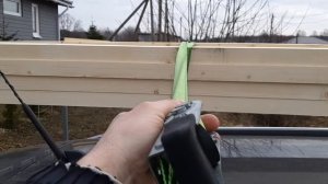 Как закрепить груз (доски) на крыше авто что бы не гудела веревка