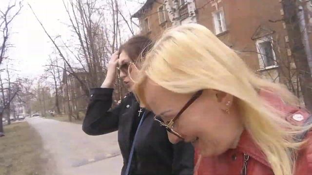 ОКРАШИВАНИЕ В ЯРКО МАЛИНОВЫЙ ЦВЕТ / FIX PRICE / Olechka Bal в няньках смотреть онлайн