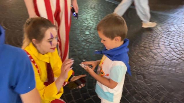 День рождение в А4 кидс сити. Льву 6 лет. Квест прятки. смотреть онлайн