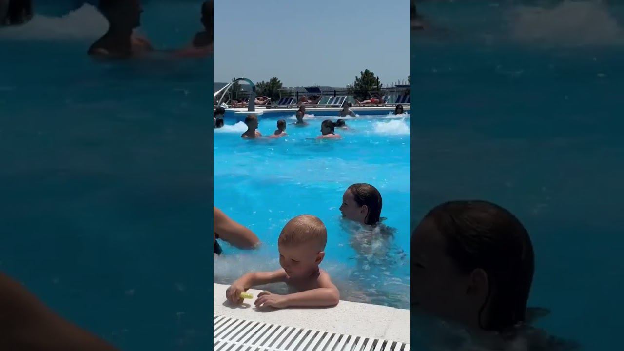 Лето, басик, отдых ☀️ #робинзоннакубани смотреть онлайн